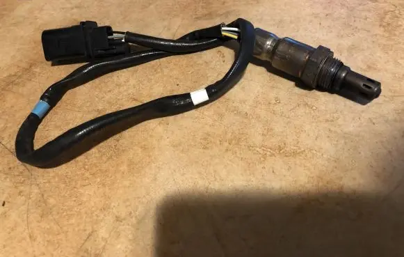 Volkswagen Tiguan Lambda probe sensor 04L906262M