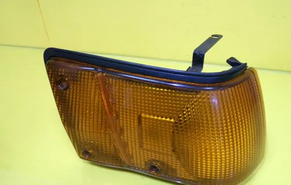 Front indicator light