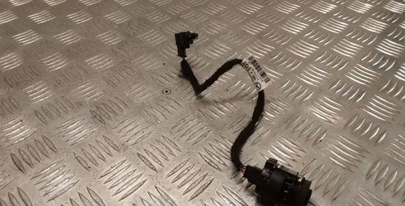 Mercedes-Benz C AMG W204 Interior temperature sensor A2118300272 A2045409806