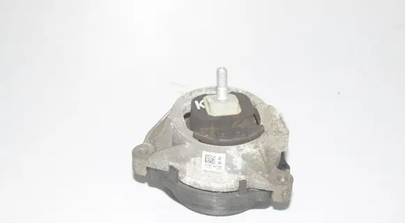 BMW 3 F30 F35 F31 Engine mount bracket 6787657 22116787657