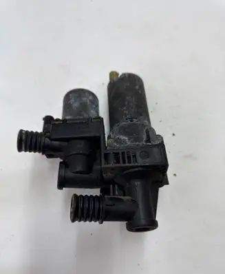 BMW 3 E46 Coolant heater control valve 64118369807 1147412149