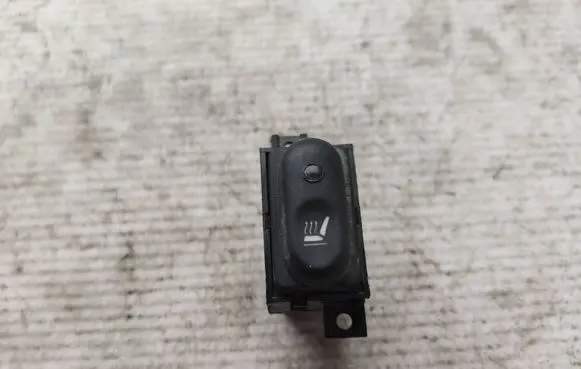 Renault Trafic II (X83) Seat heating switch 8200363229