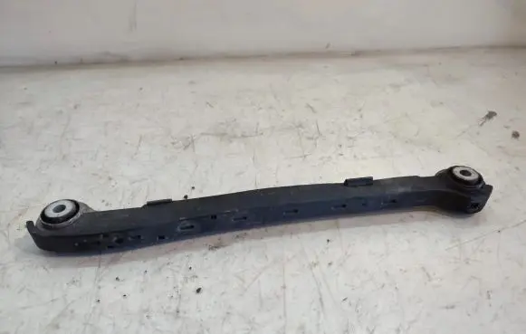 Rear control arm