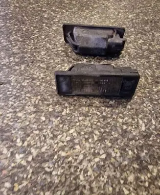 Nissan Primera Number plate light