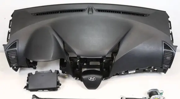 Hyundai i40 Dashboard 845303z000 569703z100 888103z000
