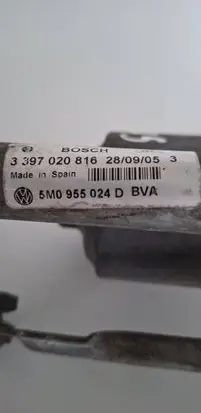 Volkswagen Golf Plus Front wiper linkage and motor 0390241946 5M0955120A