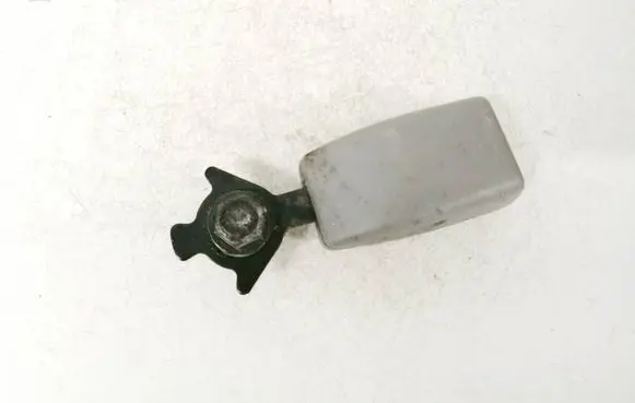 Mazda Premacy Middle seatbelt buckle (rear) 