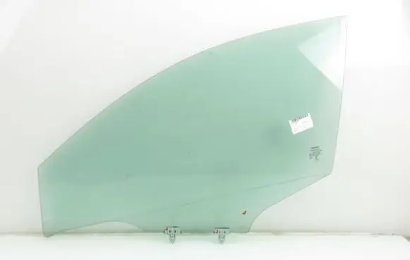 Nissan Qashqai Front door window glass four-door