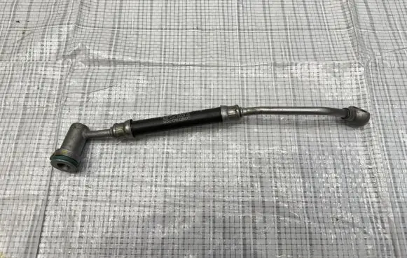 Porsche Cayenne (9PA) Turbo turbocharger oiling pipe/hose 970337157708