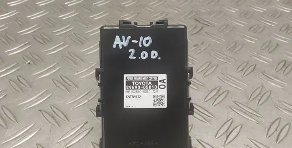 Toyota Avensis T270 Other control units/modules 8969005010