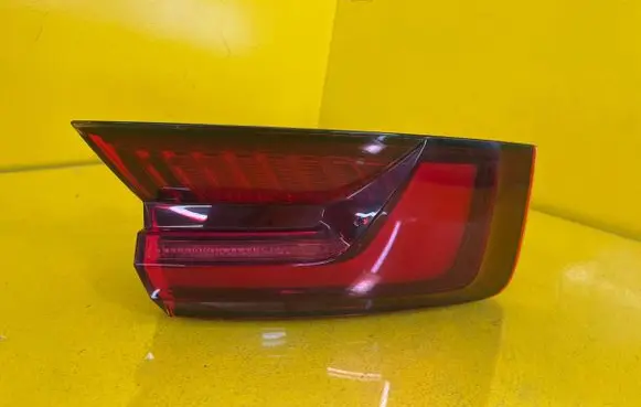 Audi A5 Rear/tail lights 8W6945091J