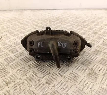 Mercedes-Benz CLS C219 Front brake caliper 