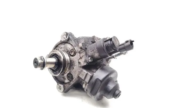 Hyundai i20 (GB IB) Fuel injection high pressure pump 33100-2A600 0445010596