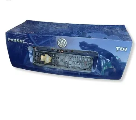 Volkswagen PASSAT B5 Tailgate/trunk/boot lid 