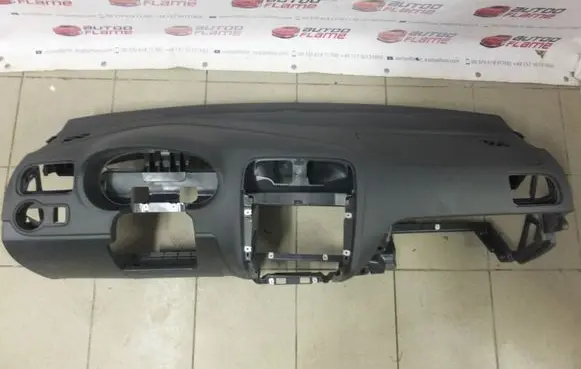 Volkswagen Polo V 6R Dashboard 6R1880261B