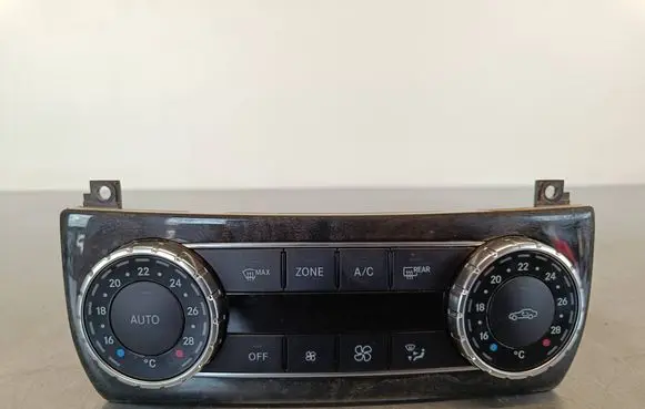 Mercedes-Benz CLS C218 X218 Climate control unit A2049006608 SW201200