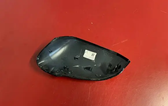 BMW X1 U11 Plastic wing mirror trim cover 5A1BA72 212835716