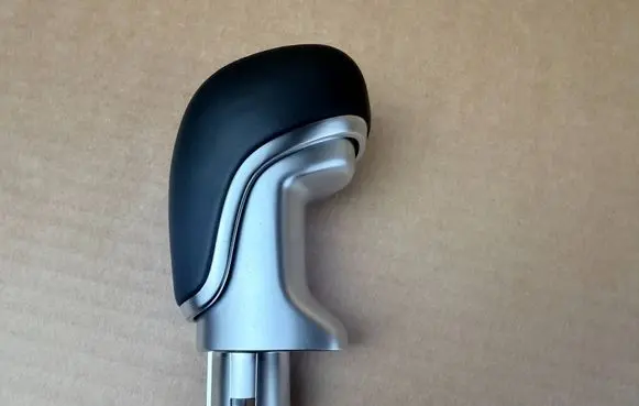 KIA Ceed Gear lever shifter trim leather/knob 43711D9100 43713D4100