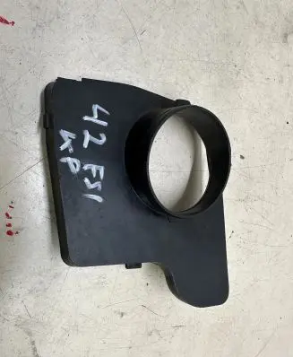 Audi A8 S8 D4 4H Air filter box cover 4H0133125B