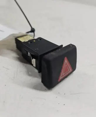 Audi A4 S4 B6 8E 8H Hazard light switch 8E0941509