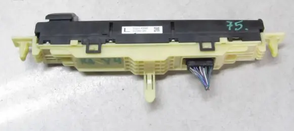 Toyota RAV 4 (XA40) Screen/display/small screen 83950-42090