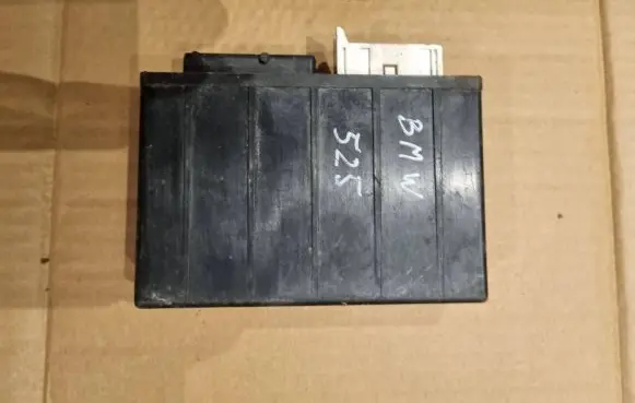 BMW 5 E34 Comfort/convenience module 61351384204 428612100
