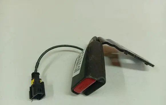 Citroen C4 II Rear seatbelt buckle 96748537XT