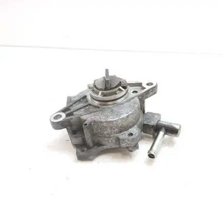 Mitsubishi ASX Vacuum pump