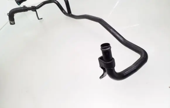 Jaguar XF X250 Engine coolant pipe/hose