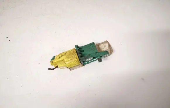 Volkswagen PASSAT B6 Airbag deployment crash/impact sensor 3c0909606