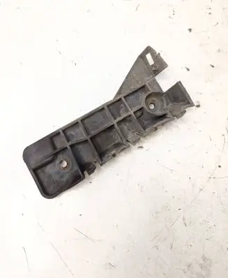 Volkswagen Golf Plus Front bumper mounting bracket 8E0807284