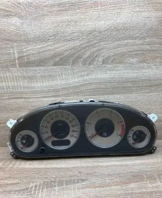 Chrysler Voyager Speedometer (instrument cluster) 04685825AI