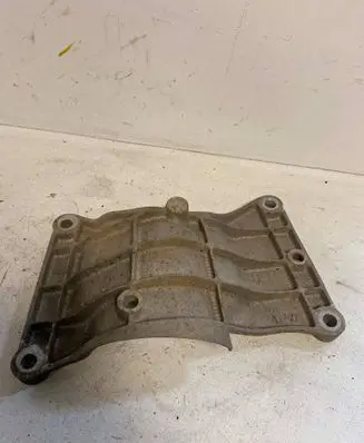 Audi A8 S8 D3 4E Gearbox mounting bracket 4E0803806D 1709040