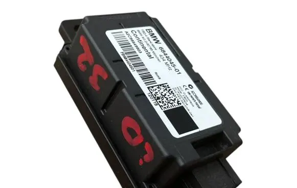 BMW 5 G30 G31 G38 Door central lock control unit/module 6844045 a2c96549603