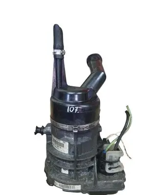 Citroen C4 I Picasso Power steering pump 9672724780