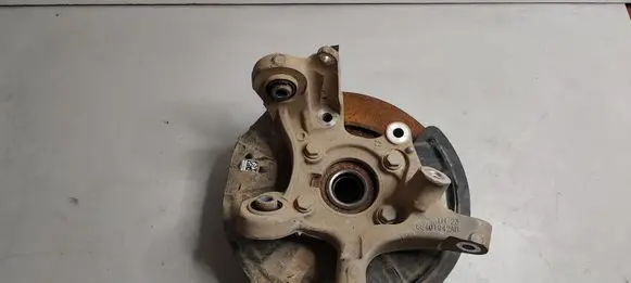 Jeep Grand Cherokee WL Rear wheel hub 68401942AB