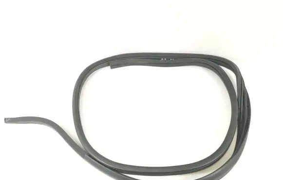 Ford Explorer V Rear door rubber seal (on body) Unknown