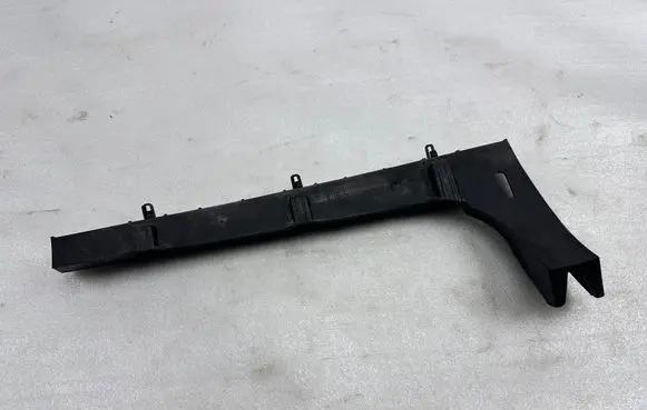 Audi A8 S8 D4 4H Rear bumper mounting bracket 4H0807453