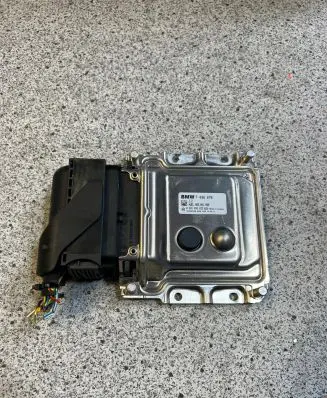 BMW X5 F15 Reducing agents exhaust control unit 7436676