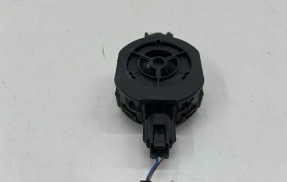 Toyota Yaris XP210 Alarm system siren 86570K0010