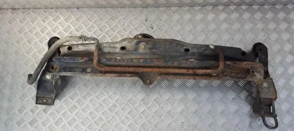 Volkswagen PASSAT B4 Front subframe 191199201b