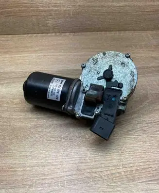 Mercedes-Benz R W251 Wiper motor A2518201442 404929