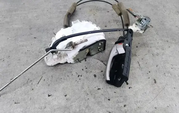 Honda City Front door lock 