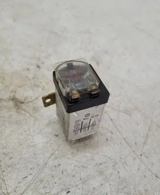 Mercedes-Benz E W124 Other relay 2015403245