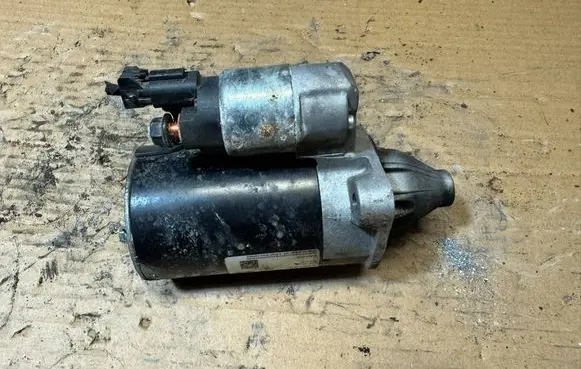 Hyundai i20 (PB PBT) Starter motor SN03103 114760 220228