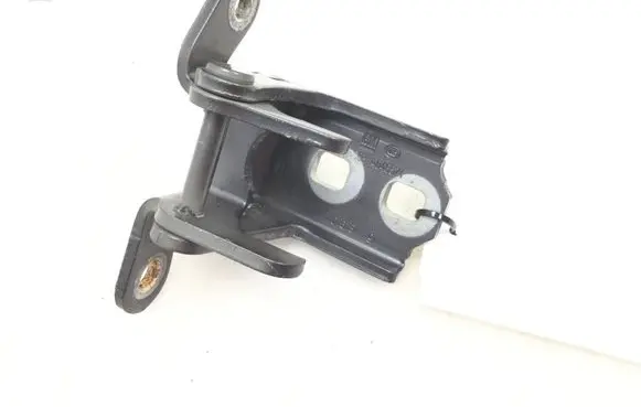 Opel Insignia A Rear door lower hinge 