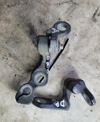 Ford Kuga I Front door hinge set