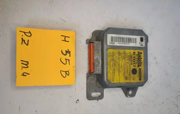 Renault Clio I Airbag control unit/module 7700414214G