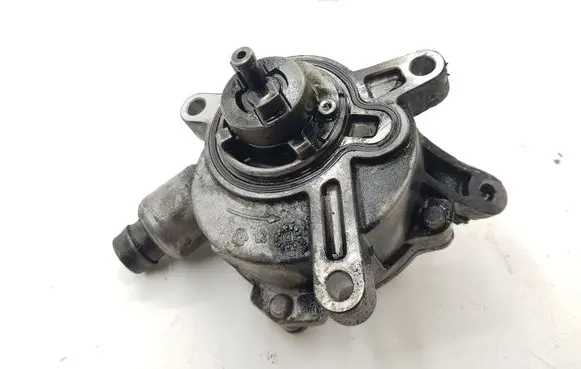 Volvo XC90 Vacuum pump 30731825