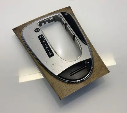 Mercedes-Benz E W211 Gear shifter surround trim plastic A2116802436 2928B 2116802436